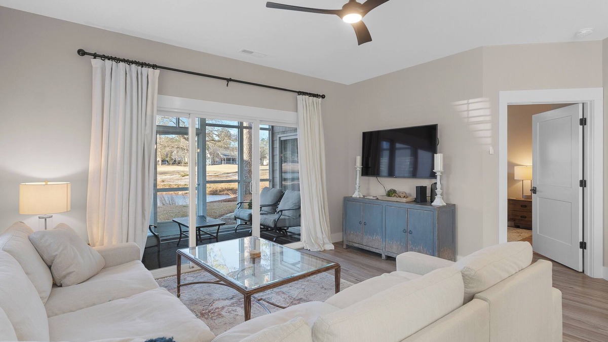 Leland Condo | Upscale 2-bedroom, 2 bath condo, lower corner unit on the golf course