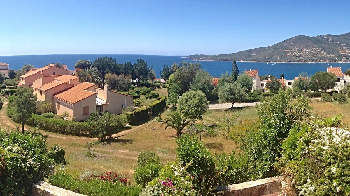 Sagone Apartment | Upscale apartment 55 m2 - 2 bedrooms - panoramic sea view