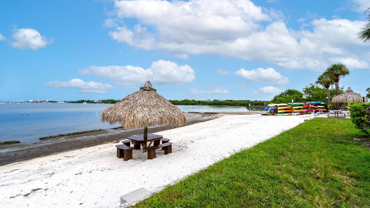 Bayview Condo | Upscale Condo, Private beach, overlooking ocean, pool, Gated community