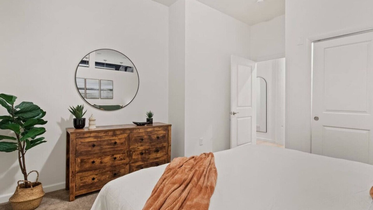Central Business District Apartment | Upscale Downtown Apartment