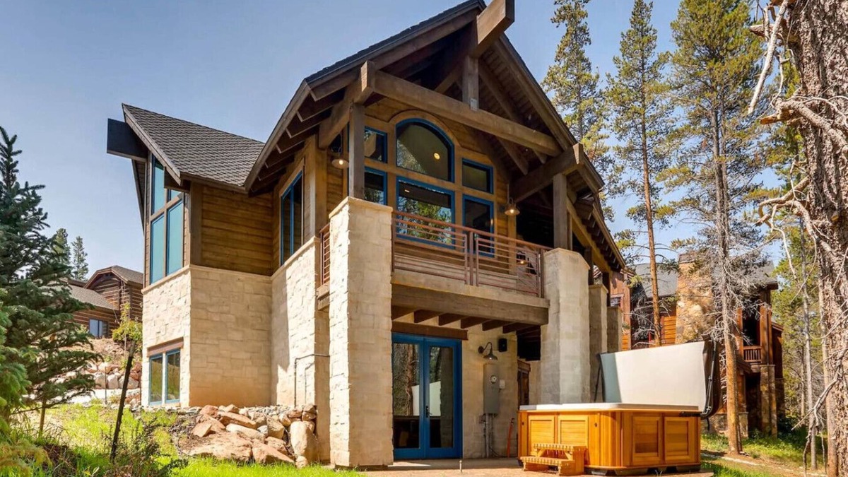 Copper Mountain House | Upscale Family Retreat 150ft to Ski Lifts ~ By Silvercrest Lux Colorado