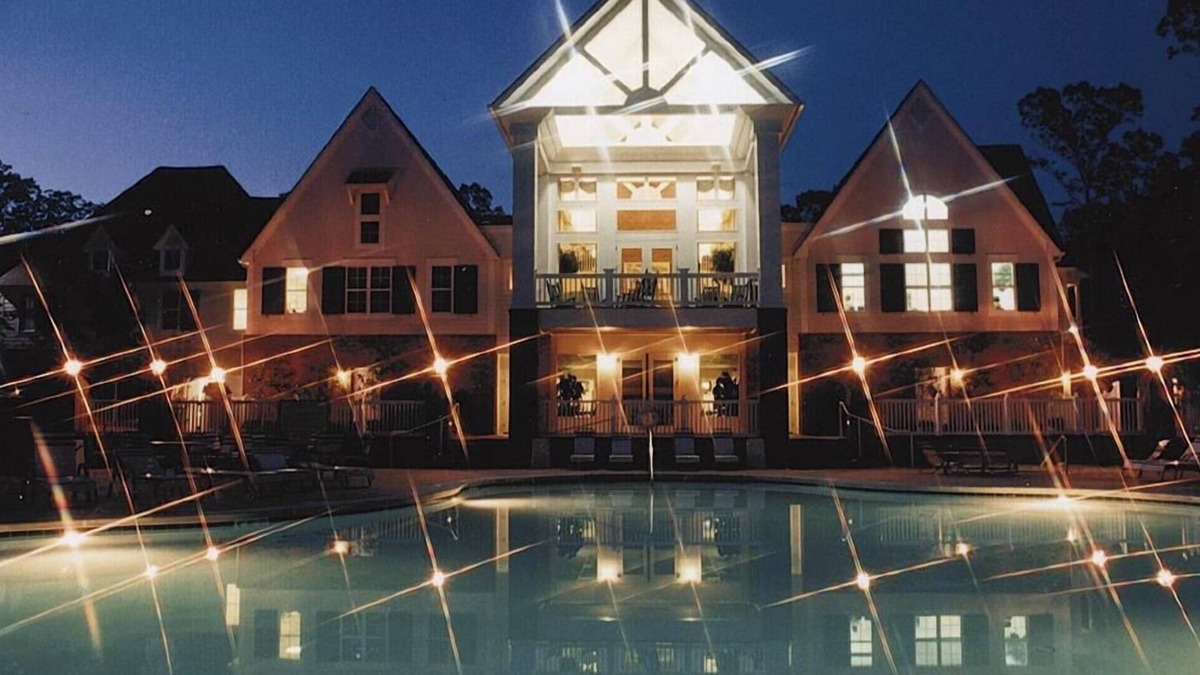 Lackey Resort | Upscale Gated Villa w/Deck Access Near Trails & Family-Friendly Fun | 4 Units