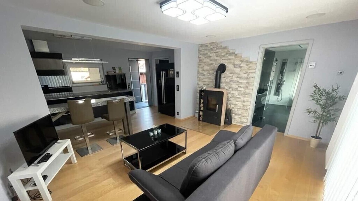 Furth Apartment | Upscale holiday home in the beautiful hiking and mountain bike paradise of the Odenwald