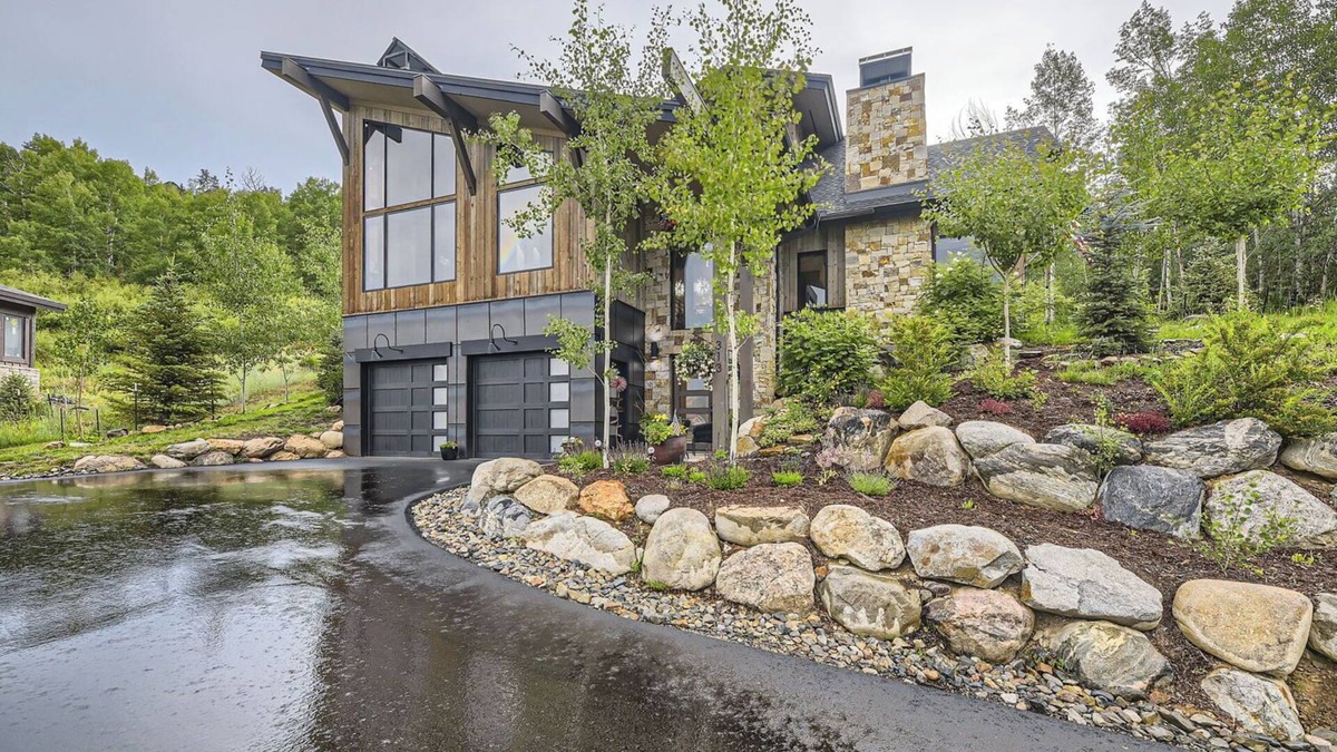 Three Peaks House | Upscale home with gourmet entertainers' kitchen in Summit County, CO