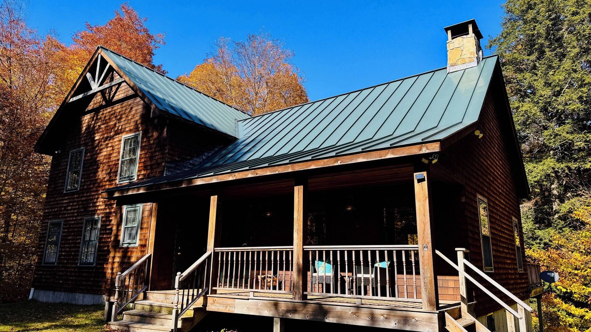 Wardsboro House | Upscale Mount Snow/Stratton Area w/Indoor Pool access, short drive to lakes
