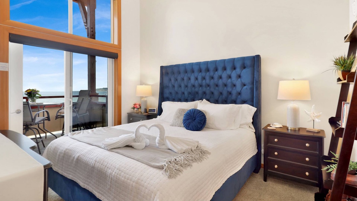 Birch Bay Condo | Upscale Waterfront Birch Bay Condo