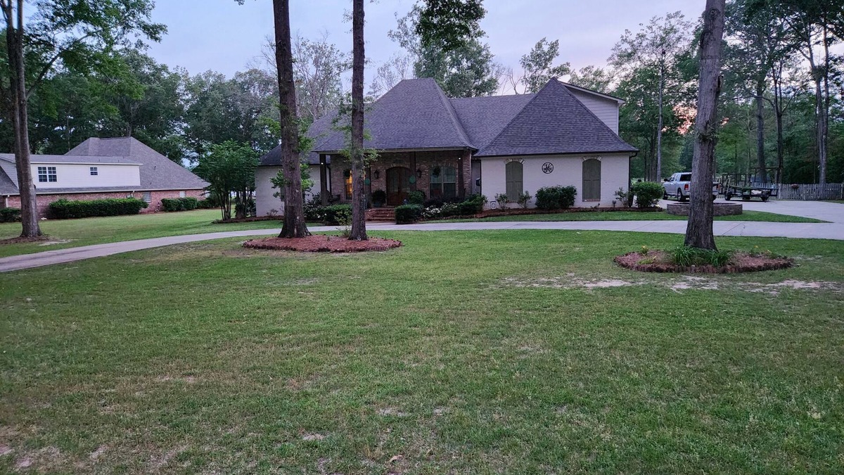 Brandon House | Upscaled Lakeview French Acadian Retreat Oasis
