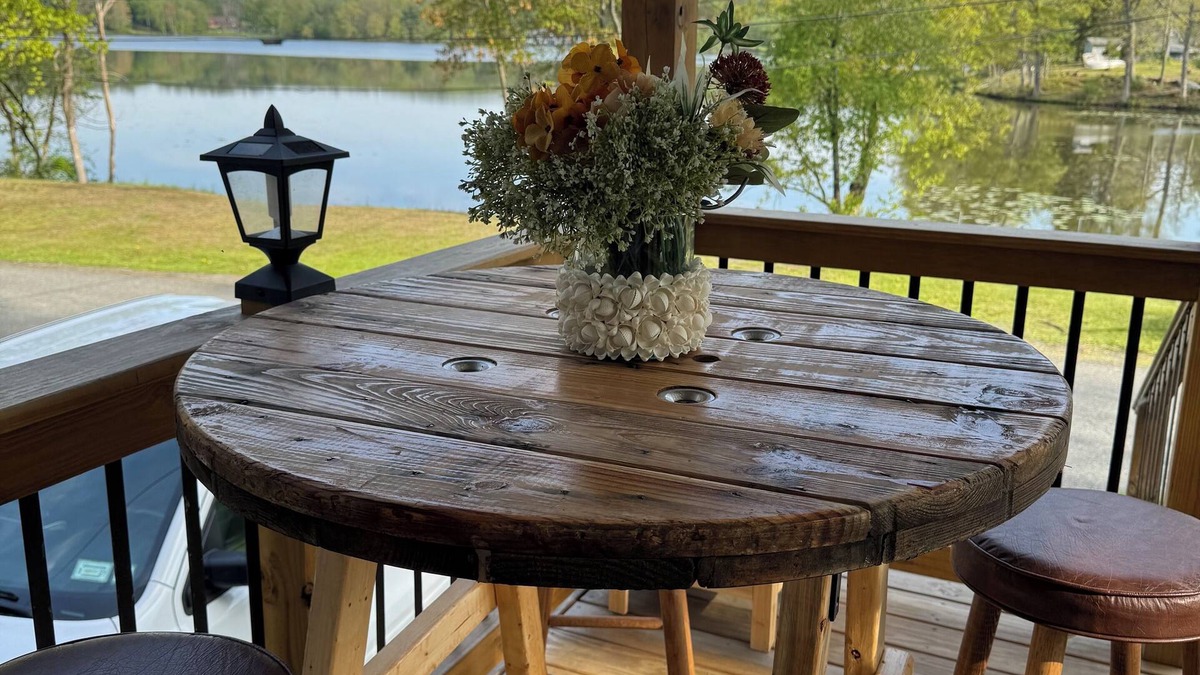 Nassau Cottage | Upstate NY Lake House Retreat- perfect for a peaceful escape