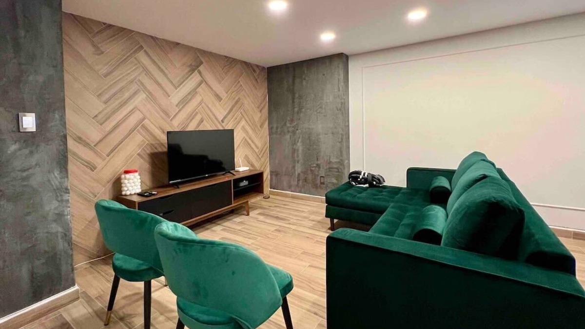 Miguel Hidalgo House | Urban Base for your Tribe, Epic Shopping & Dining