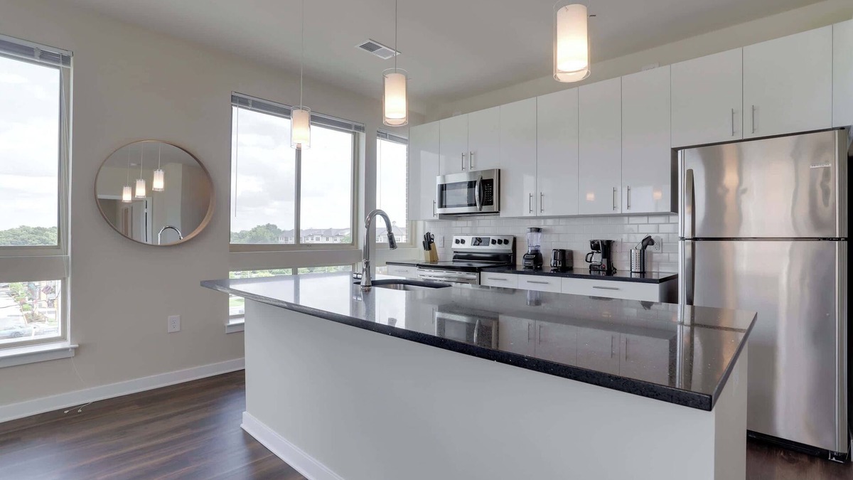 Jefferson Manor Apartment | Urban Comfort, D.C. Access