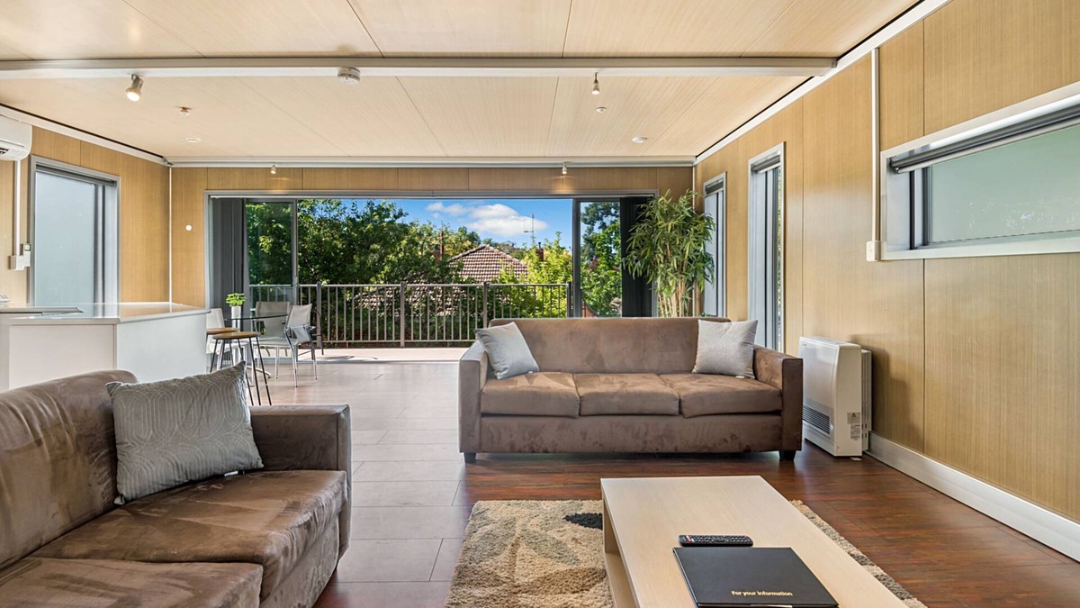 Kangaroo Flat Apartment | Urban Edge Apartment One