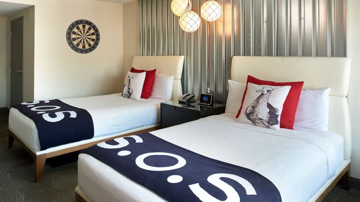 Fisherman's Wharf Hotel | Urban Explorer’s Room near Union Square | Four Amazing Rooms for Family