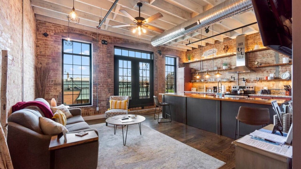 Perryville Apartment | Urban Loft #5 GRAY · Downtown Urban Loft above Restaurants & Boutiques
