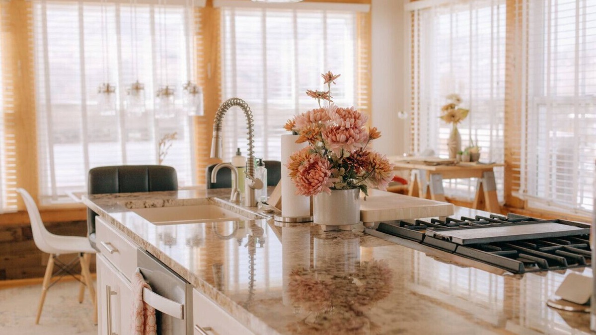 Old Town Pocatello Apartment | Urban loft style penthouse with incredible view