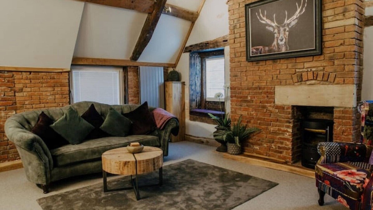 Melksham Apartment | Urban Lofts, Melksham - Butler