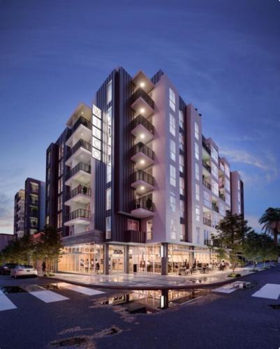 Westlake Apartment | Urban Oasis 2 bed Apt in DTLA with FREE PARKING