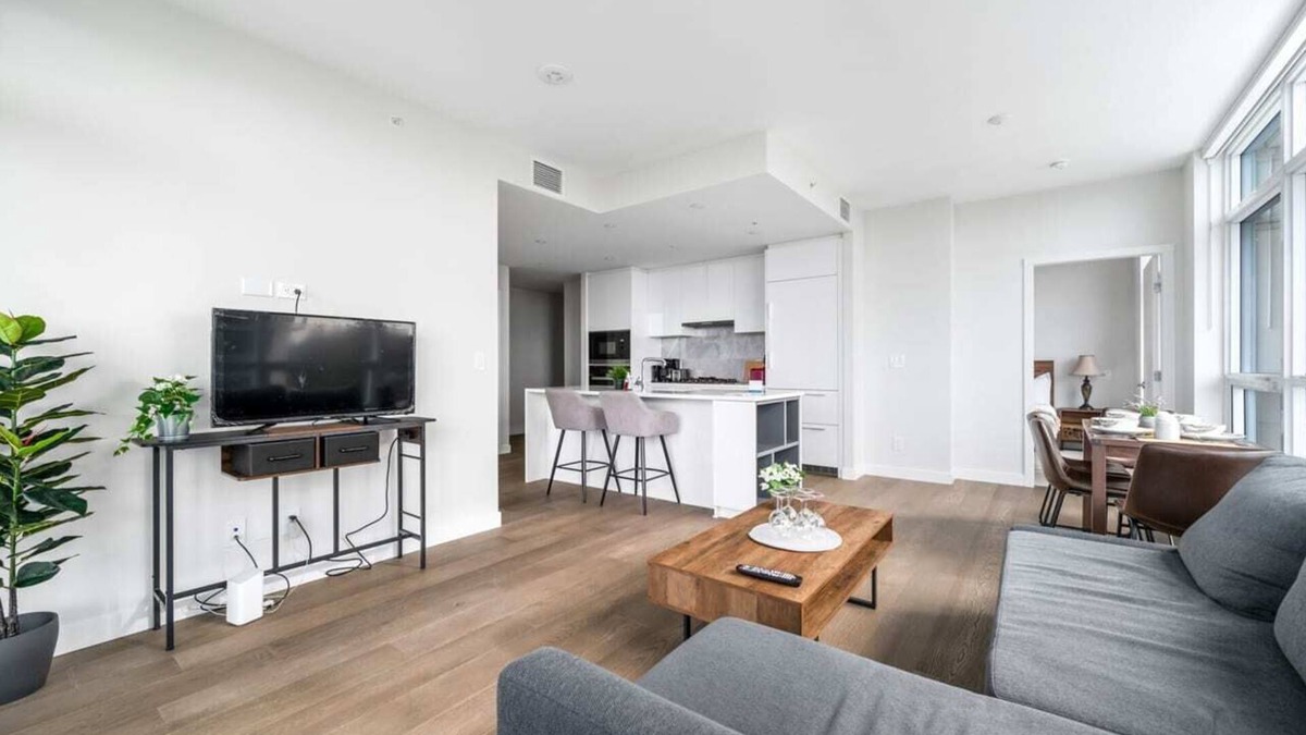 Vancouver Apartment | Urban Oasis: Stylish Apartment Retreat at UBC