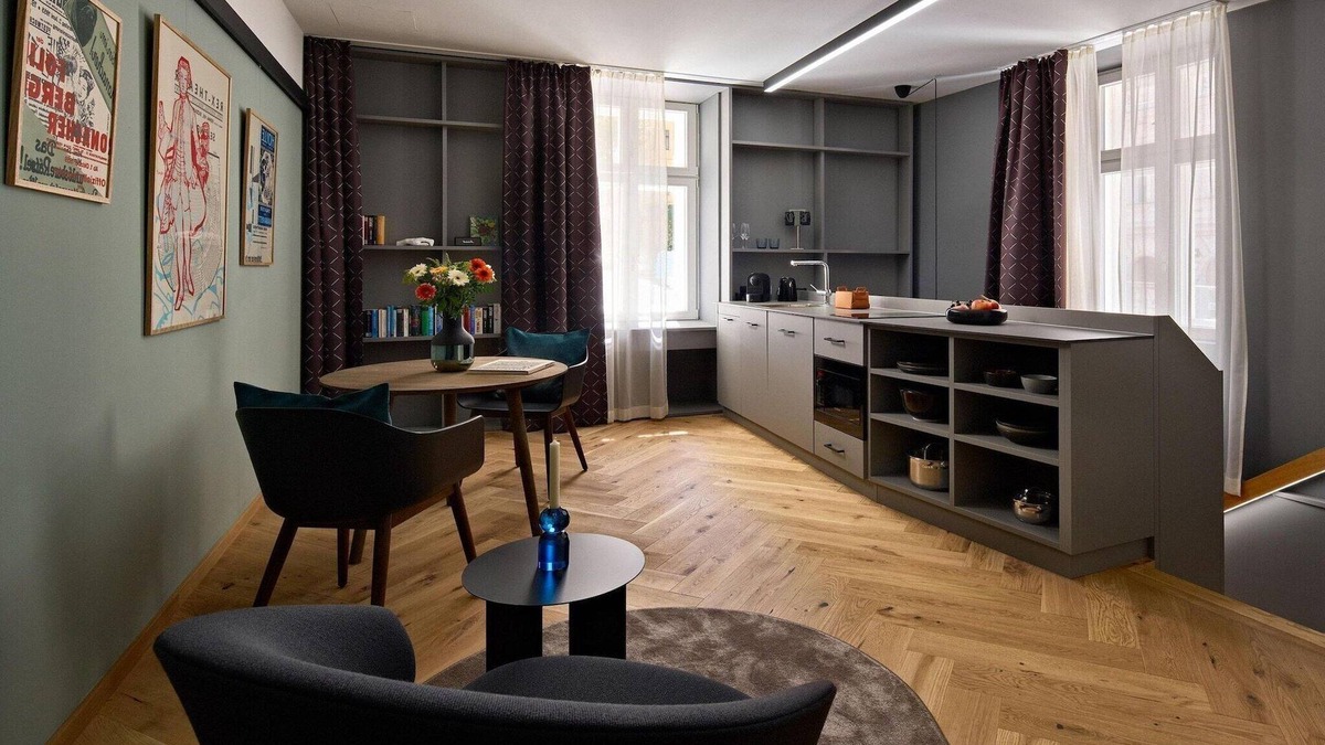 Mariahilf Apartment | Urbanauts Studios in Wien