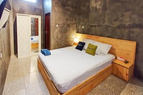 Banjarmasin Hotel | Urbanview Hotel Keys Home Syariah Banjarmasin