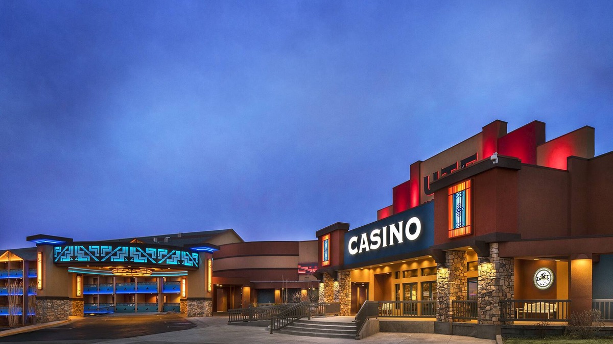 Towaoc Hotel | Ute Mountain Casino Hotel