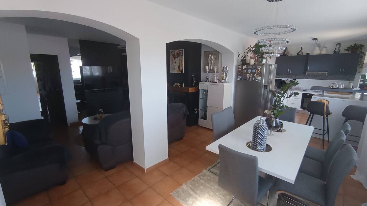 Mezzavia Apartment | ☀️ Vacances à Ajaccio - Bright apartment with private parking