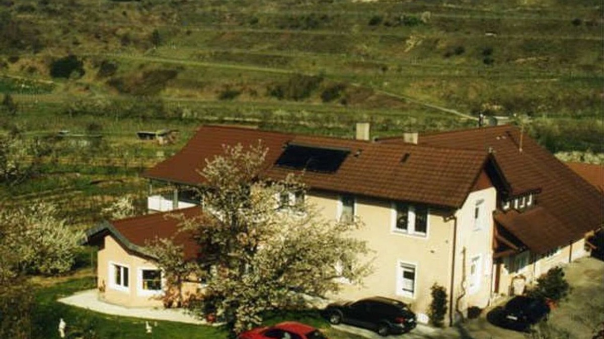 Vogtsburg Apartment | Vacation apartment 58sqm, 2 bedrooms, max. 4 persons, 1 - 4 persons - Winzerhof