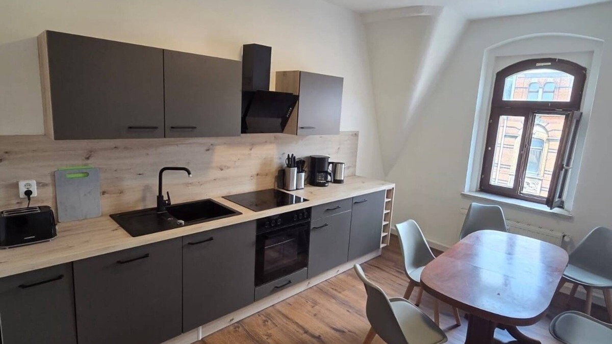 Reichenbach im Vogtland Apartment | Vacation apartment/apartment for 6 guests with 110m² in Reichenbach im Vogtland (297171)