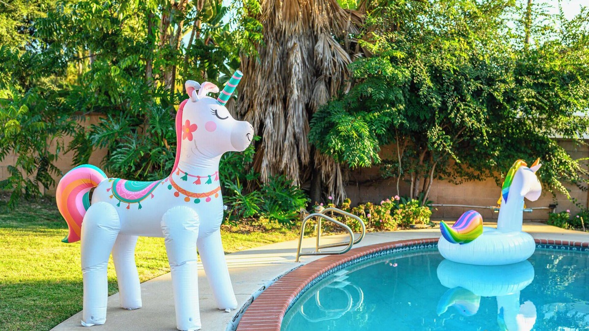 Fullerton House | Vacation 4BR Home Near Disney - Pool & Arcade