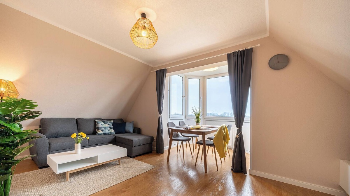 Cappel-Neufeld Apartment | Vacation apartment Hansekogge 4-22, romantic and directly on the dike.