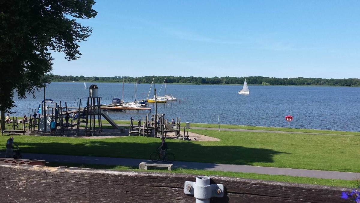 Ribnitz-Damgarten Apartment | Vacation apartment Roth - Holiday room Roth