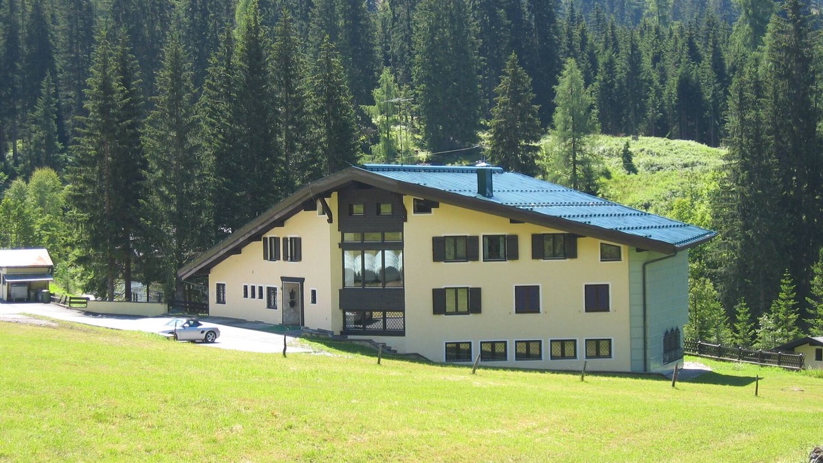 Muehlbach Am Hochkoenig Apartment | Vacation apartment in Hochkönig, hiking possibilities just in front of the door