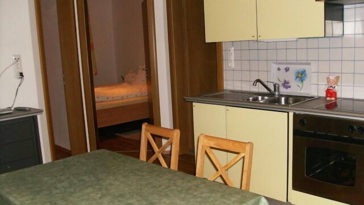 Herrnbaumgarten Apartment | Vacation apartment (46sqm) in a quiet courtyard location with free WiFi