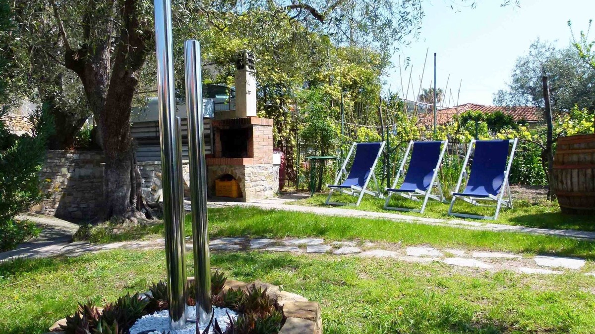 Diano San Pietro House | Vacation apartments on the Flower Riviera, rustic dwellings, decorated with love