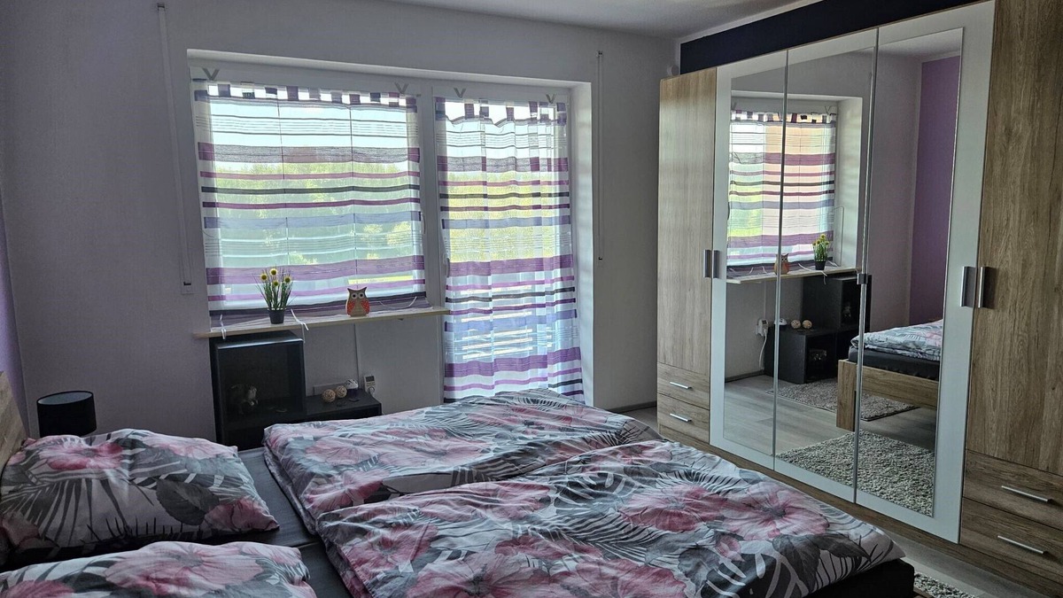 Roeslau Apartment | Vacation apartment 1 in the Ludwigsfelder house with 2 bedrooms and balcony