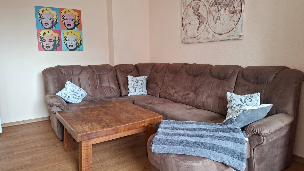 Volschow Apartment | Vacation apartment 2 - Peene Alte Schule Völschow Dornberger