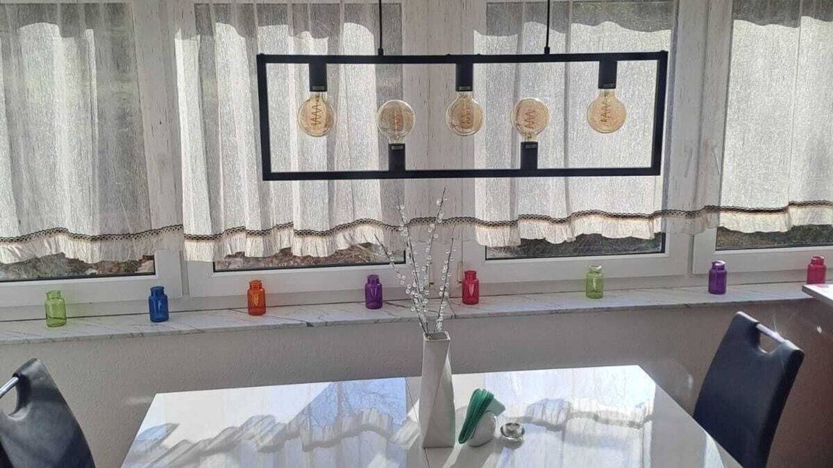 Kappel Apartment | Vacation apartment 4 rooms (7 beds) in Chemnitz Kappel, suitable for fitters