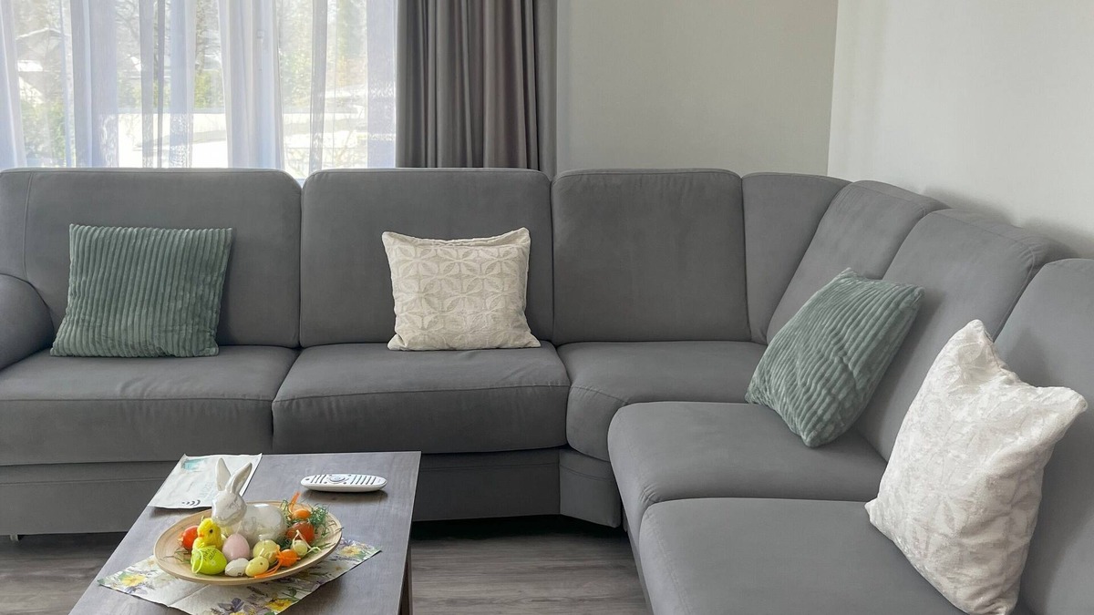 Schleswig Apartment | Vacation apartment/apartment for 7 guests with 104m² in Schleswig (295036)