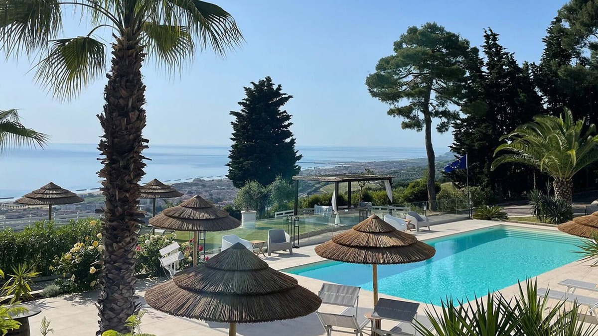 Casabianca di Fermo Apartment | Vacation apartment/apartment for 4 guests with 36m² in Capodarco (159420)