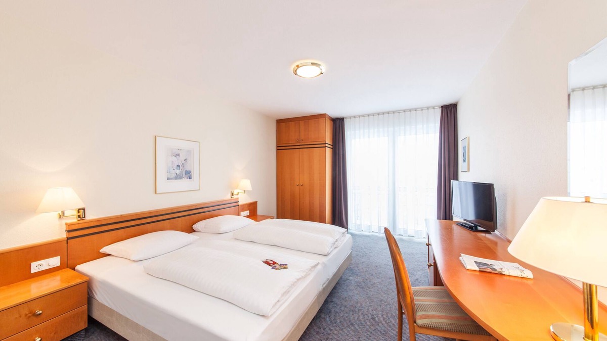 Suedwest Apartment | Vacation apartment/apartment for 5 guests with 50m² in Leipzig (157949)