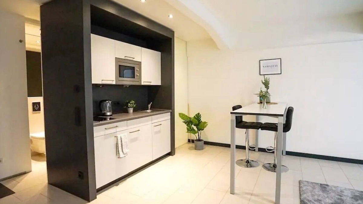 Zentrum-Suedost Apartment | Vacation apartment/apartment for 5 guests with 30m² in Leipzig (264253)