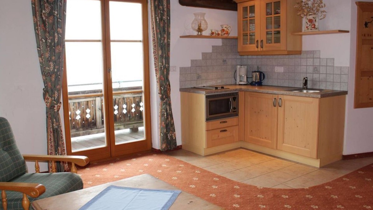 Obervellach House | Vacation apartment Karawankenblick - Almgasthof Himmelbauer