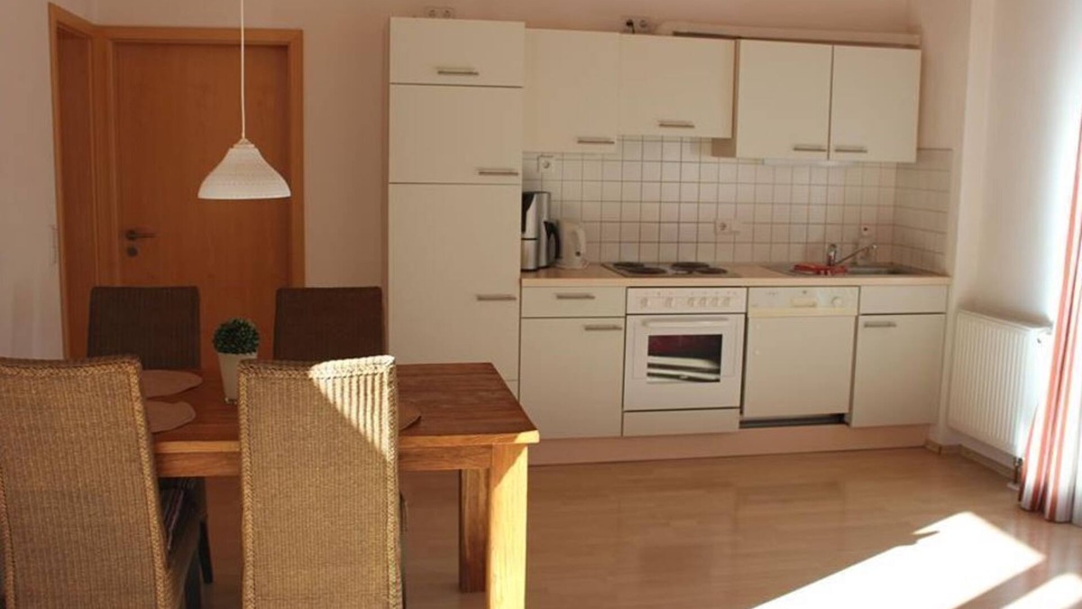 Oberammergau Apartment | Vacation apartment Almrausch - Holiday apartment (upper floor, 2 bedrooms)