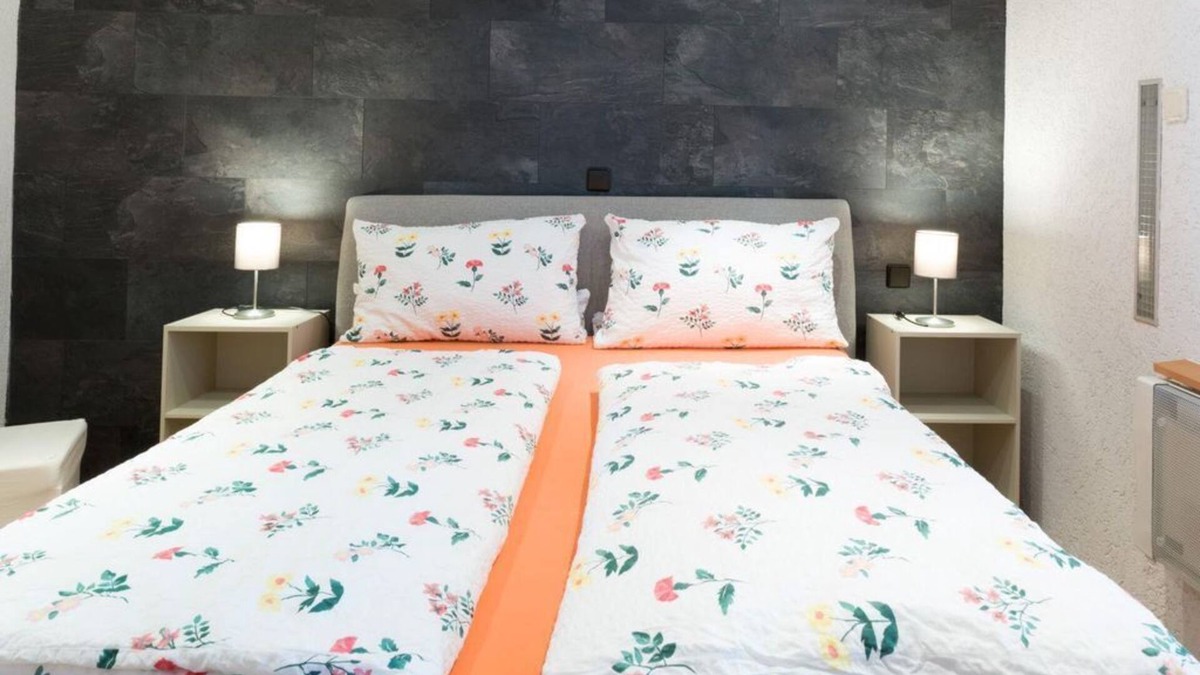 Weiskirchen Apartment | Vacation apartment Haus Rosi ground floor - Holiday apartment Haus Rosi