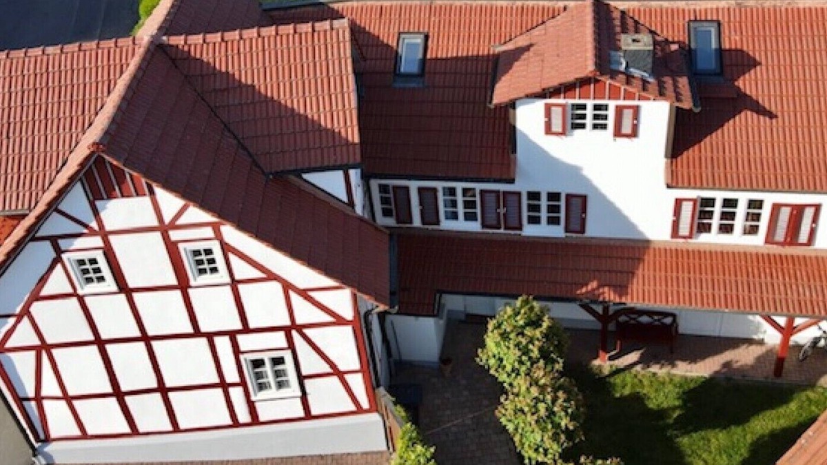 Harleshausen Apartment | Vacation apartment for 5 people in a historic half-timbered house