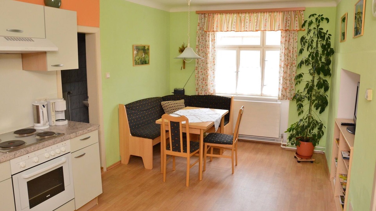 Retz Apartment | Vacation apartment in a family atmosphere with veranda and inner courtyard