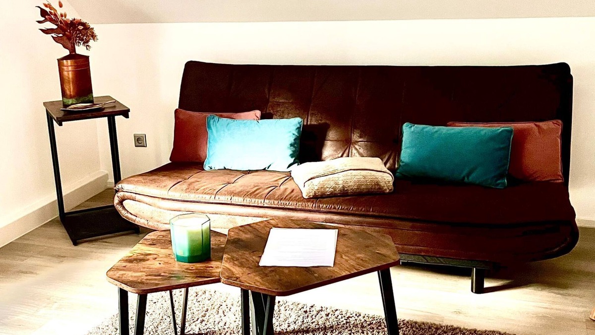 Osterath Condo | Vacation apartment in the HEART of Meerbusch