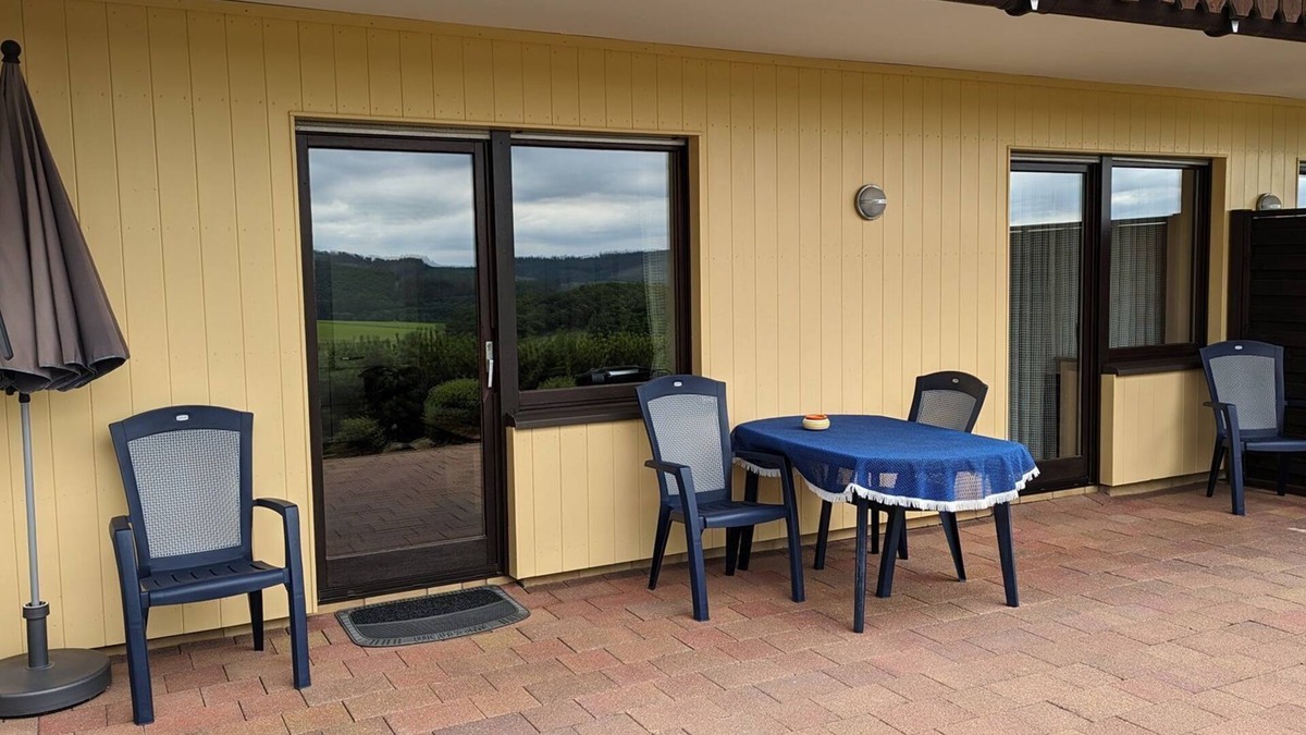 Duedinghausen Apartment | Vacation apartment Lina - Holiday apartment Haus Weitblick