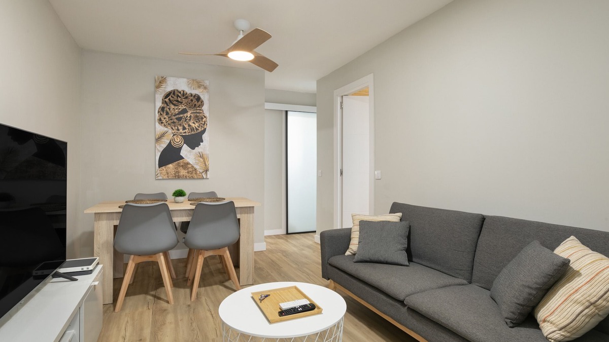 La Jaca Apartment | Vacation Apartment 'Mar Y Relax La Jaca 1' with Wi-Fi