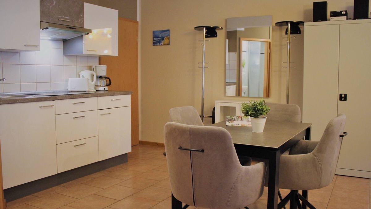 Gollwitz Apartment | Vacation apartment "Meerzeit" on Poel!