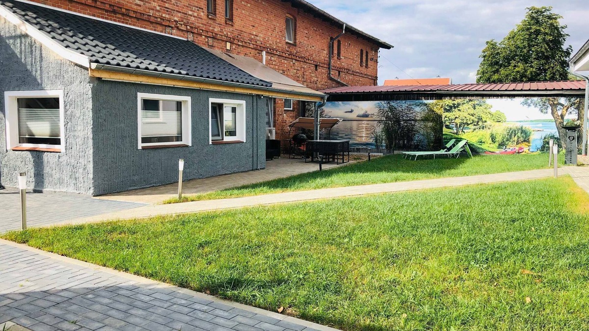 Mollenbeck Apartment | Vacation apartment Seenrunde